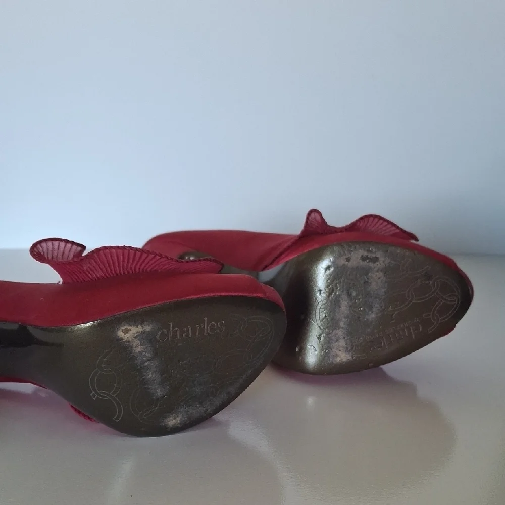Charles David Red Ruffle Peep-Toe Heels - Picture 3 of 4